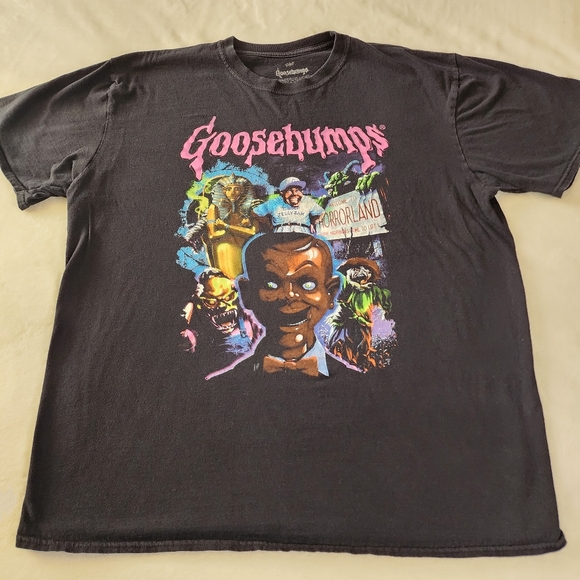 Goosebumps Welcome To Horrorland Black Graphic Tshirt Size Large - Picture 1 of 5